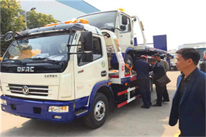 巴林左旗汽车道路救援拖车价格